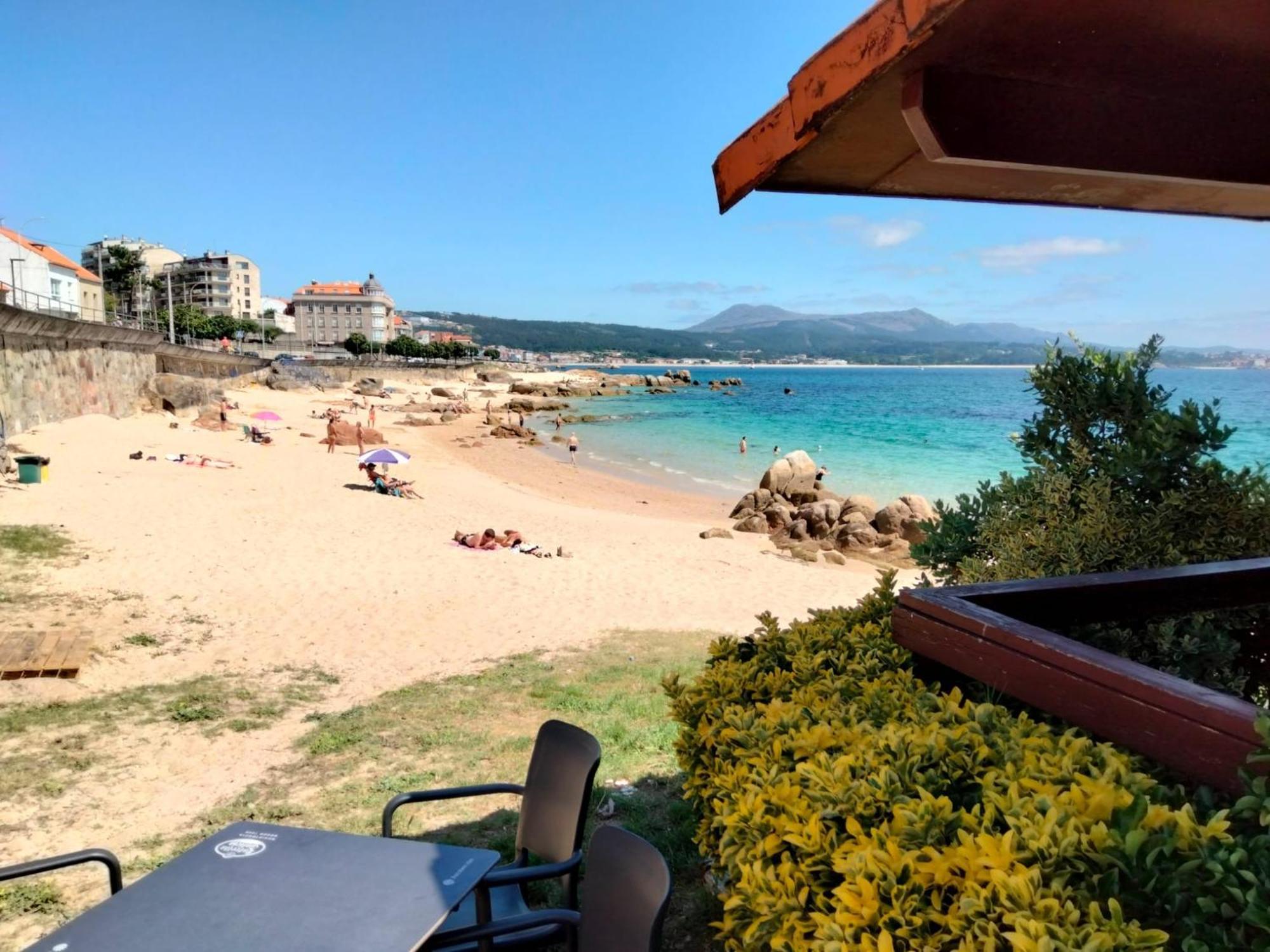 Un Rincon Con Vistas A La Ria, Playa Y Parking. Apartment Ribeira Exterior photo